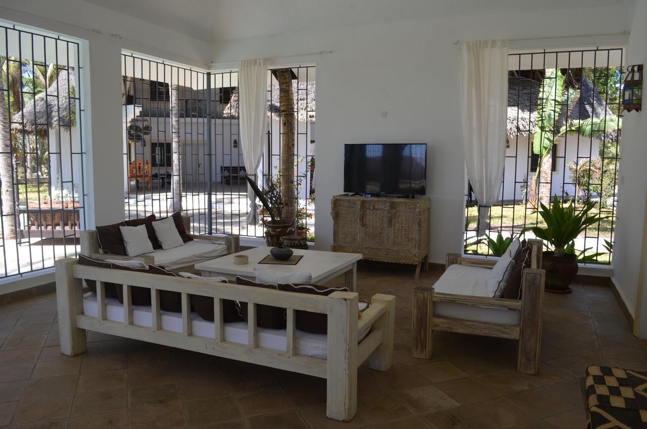 Villa Cesy Boutique Hotel Malindi Exteriör bild
